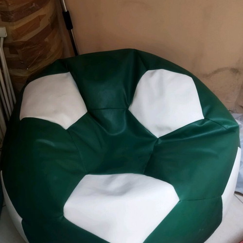 Pouf green-white XL like new football pattern