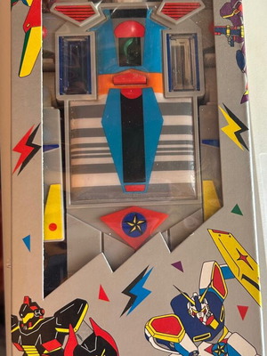 Συλλεκτική κασετίνα ρομπότ 80’s καινούργια με κινούμενα μέρη και κρυφές θήκες