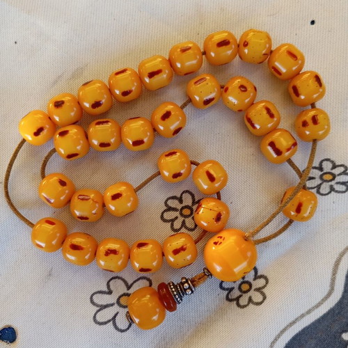 Mastic Sountourous beads from Syria like new, 31+2 beads 40.5gr