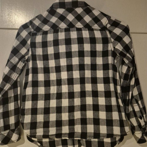 Sisley Checked Shirt like new, winter fabric, size 128 cm