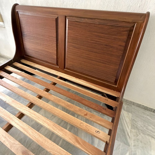 Solid wood bed used, mahogany finish, classic heavy construction