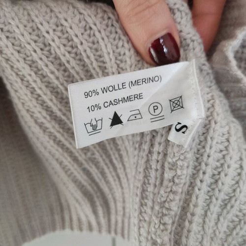 Merino wool and cashmere sweater used, size S, beige