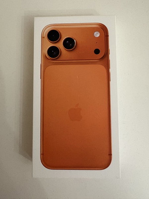 Apple iPhone 17 Pro Max 512GB, Cosmic Orange