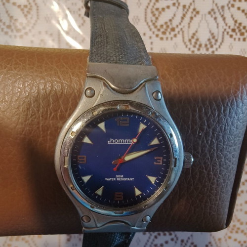 .Homme Vintage Style Men's Quartz Watch Blue Dial used 50M Water Resistant