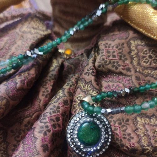 Necklace used vintage 925 silver with green semi-precious stones