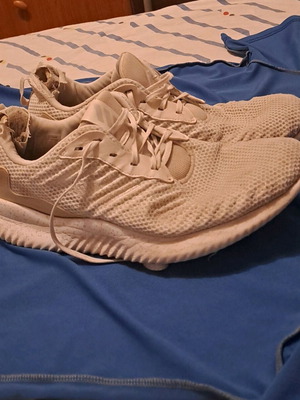Adidas sport shoes white used, size 45