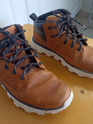 Timberland Killington Trkr Chukka kids boots size 36, like new, brown nubuck