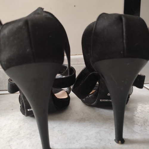 Sarigiannis sandals used, black suede, size 39, 10cm heel