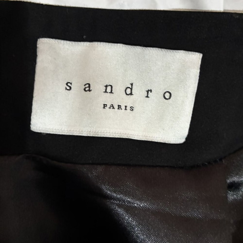 Sandro suede skirt used, black