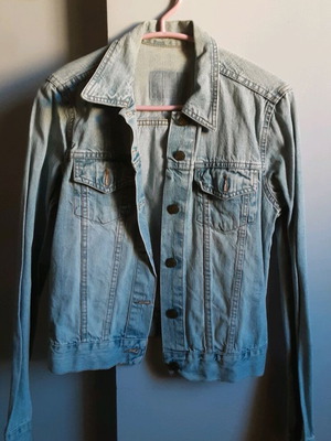 Zara women's denim jacket like new, blue, size S
