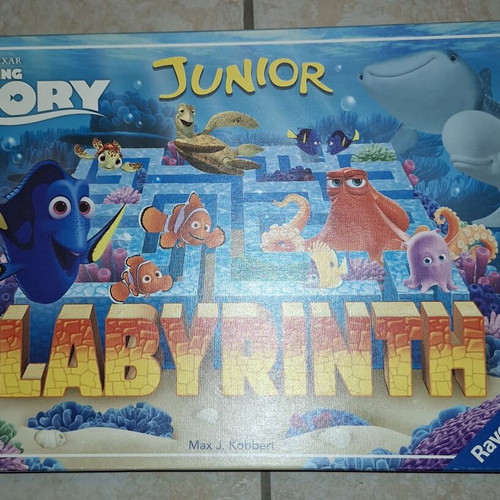 Labyrinth Nemo board game like new