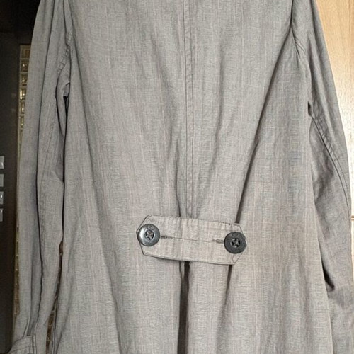 Rip Curl trench coat gray with subtle pink check, like new, size XS