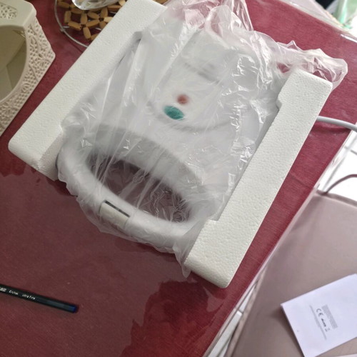 Sandwich maker 1000W like new with all accessories