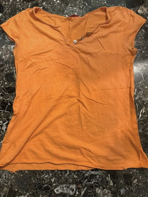 Short-sleeve blouse used, size M, orange