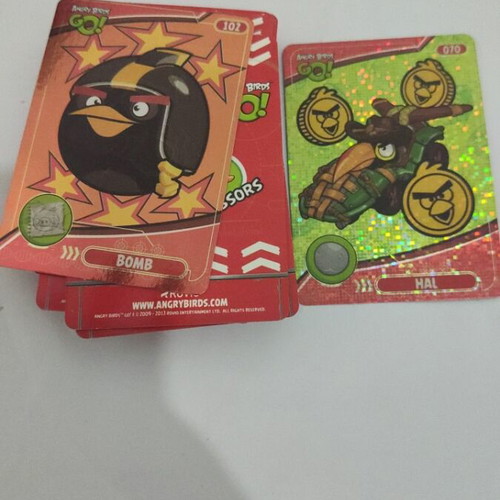 Angry Birds Rock Paper Scissor game with foil card, like new