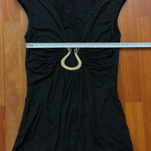 Sky jewel blouse large like new, black