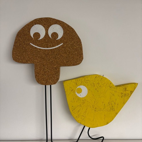 Decorative figures for kids' room new, cork mushroom and yellow wooden bird