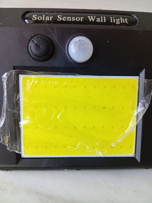 Solar sensor wall light 48 lumens