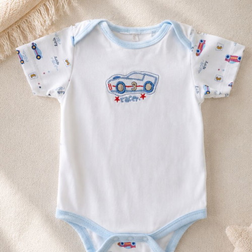 Baby boy bodysuit like new, 6 months