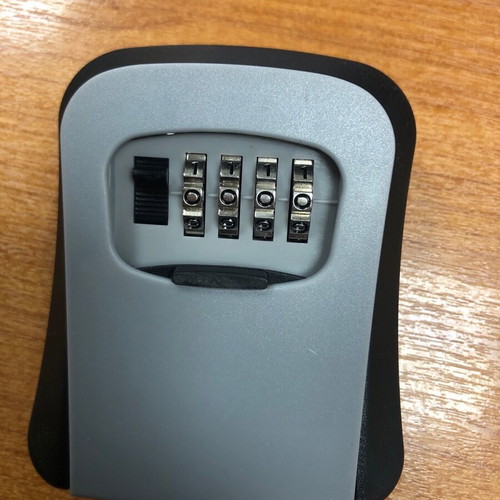 Master Lock key safe new, gray