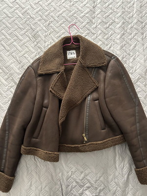 Zara cropped brown plateau jacket like new, size S