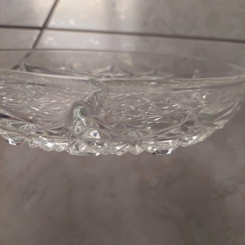 Crystal nut bowl like new, three-section 20×20