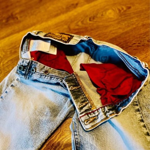 Levi’s 501 W30 L32 black label like new