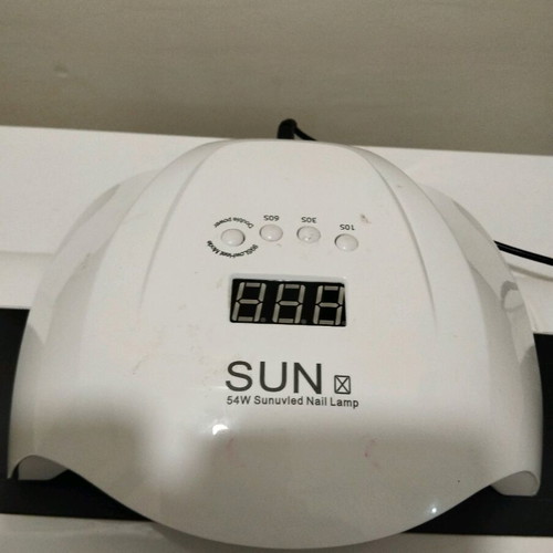 Nail lamp like new with charger