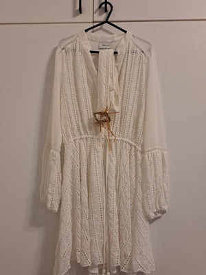 BSB Summer White Dress with Belt, New, Size 38