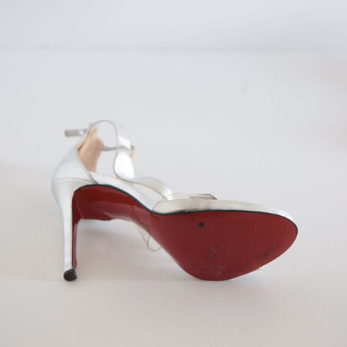Mark Milan women's silver sandals size 39