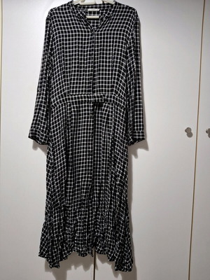 Mango long black and white dress like new