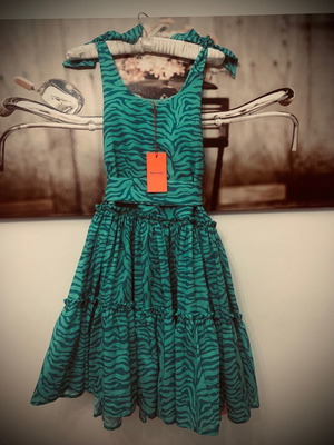 Karavan φόρεμα ολοκαίνουργιο με ετικέτες, animal print πράσινο