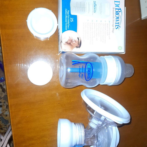 DrBrowns Manual Breast Pump unused