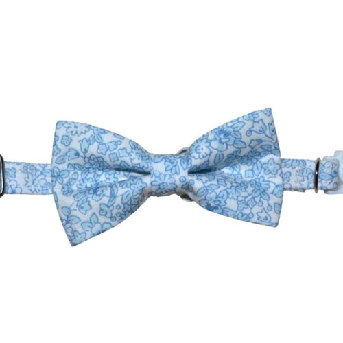 Handmade cat collar new, blue floral with bow tie