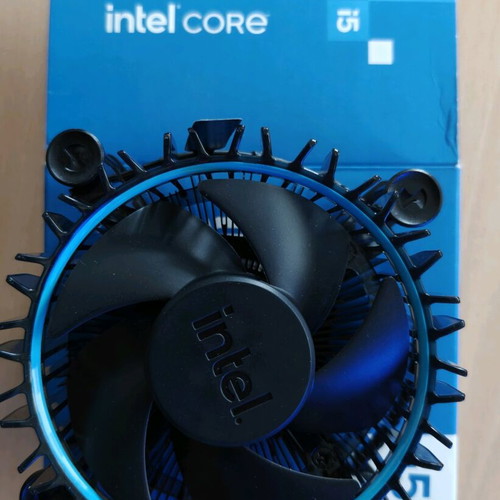 Intel LGA 1700 CPU cooler new