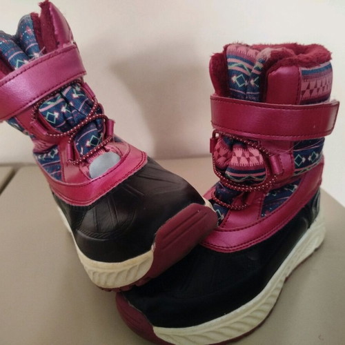 Girls' snow boot size 32 like new pink