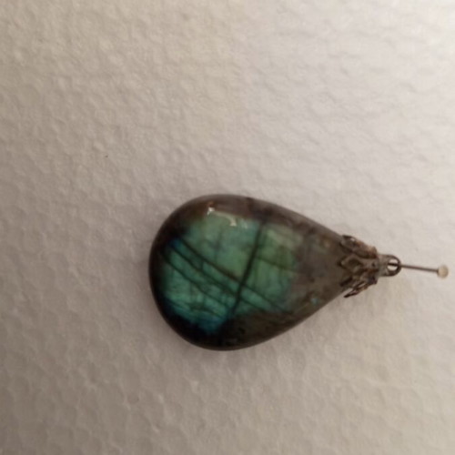 Necklace with energy labradorite crystal, new, multicolor