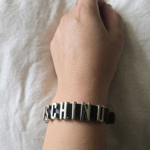 Moschino leather bracelet used, vintage 1990, black