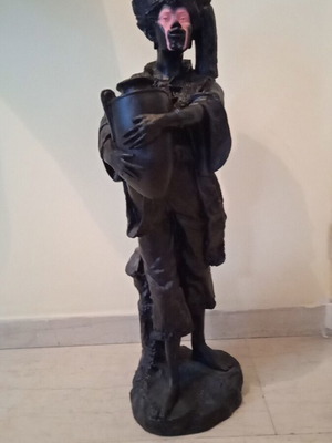 Decorative statuette like new, modern renovation style