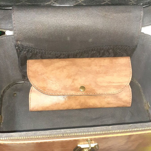 Vintage Encore by Airway Carry On Travel Bag like new, brown leather