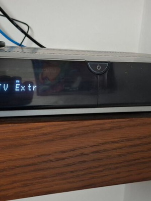 Clarke-Tech ET9000 Enigma 2 HD receiver used