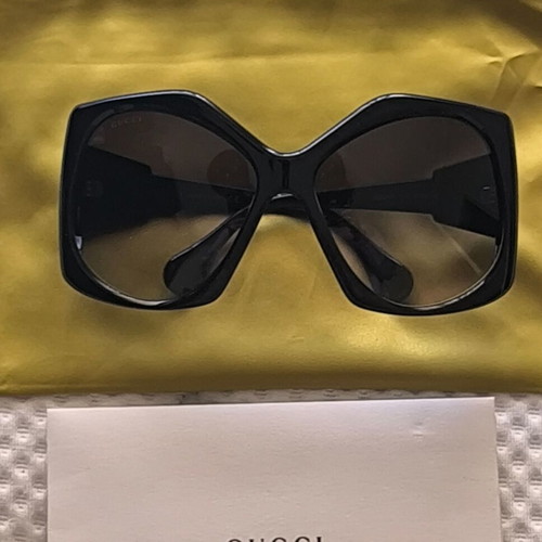 Gucci sunglasses GG0875S 001 62 new, black acetate