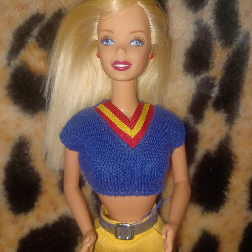 Barbie Giggles 'n Swing 1998 like new with original outfit