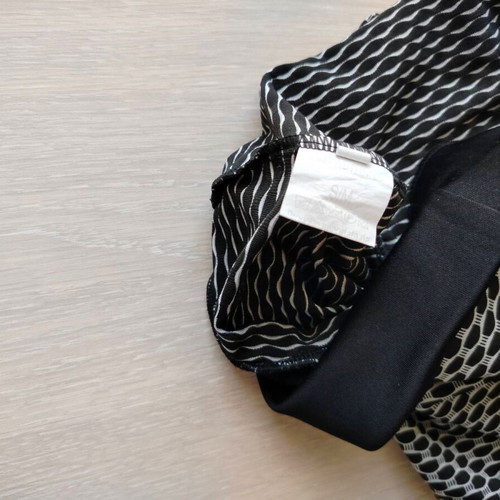 Leggings shorts used, black and white