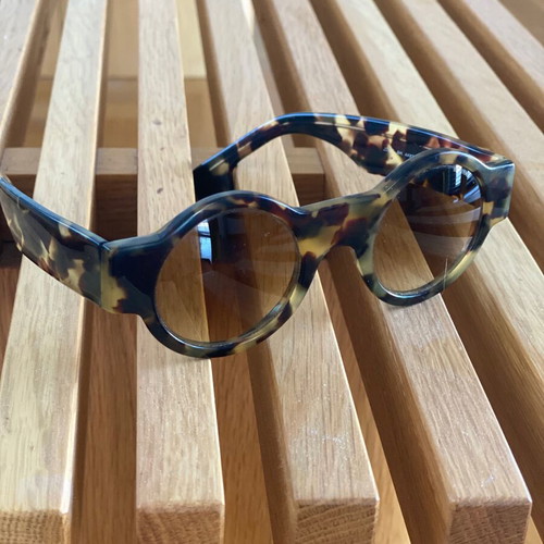 Black Eyewear Zoot sunglasses used, brown tortoiseshell frame