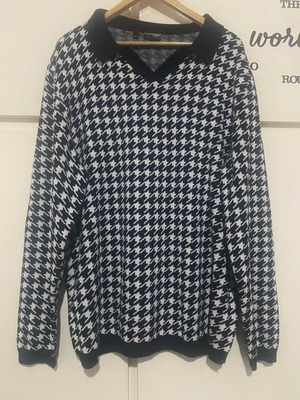 Long sweater black and white XXL, like new, lightly worn
