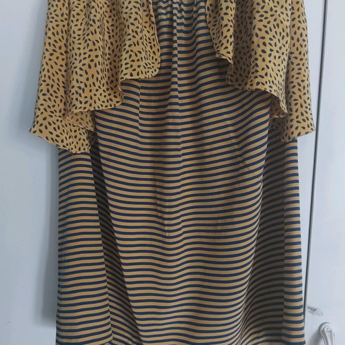 Silk skirt like new, blue and gold, size L
