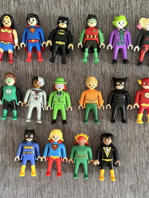 Kinder Playmobil 16 figures complete collection like new