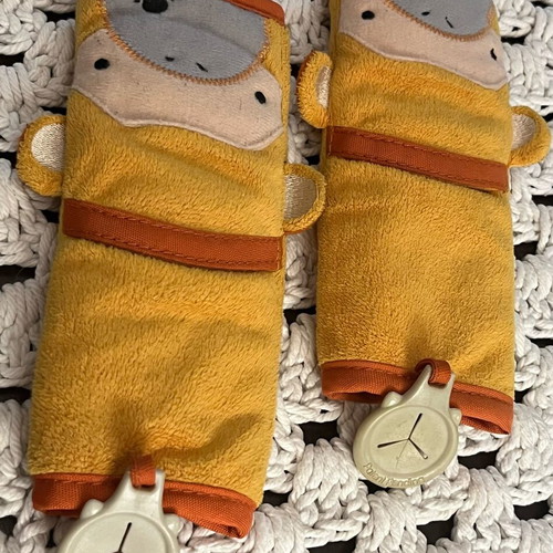 Trunki car seat belt pads used, SnooziHedz Mylo the Monkey