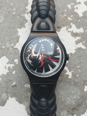 Swatch Scorpy Time SUDB116 XXL wristwatch like new, black and grey
